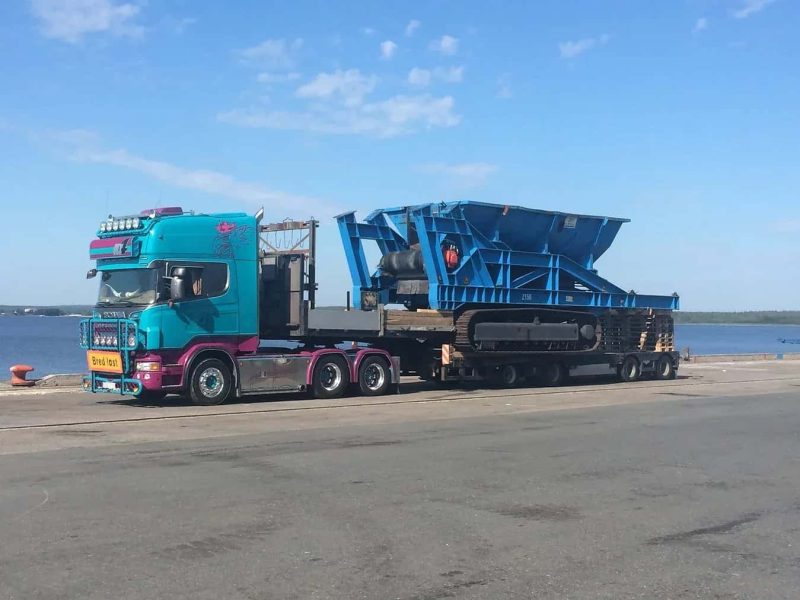 B6DRabe495lxUUuxp.psuSPg hd0nYFm aYAYmHZ29dW3E Zm7igLxqOTrY Internationell transport e1656300322735